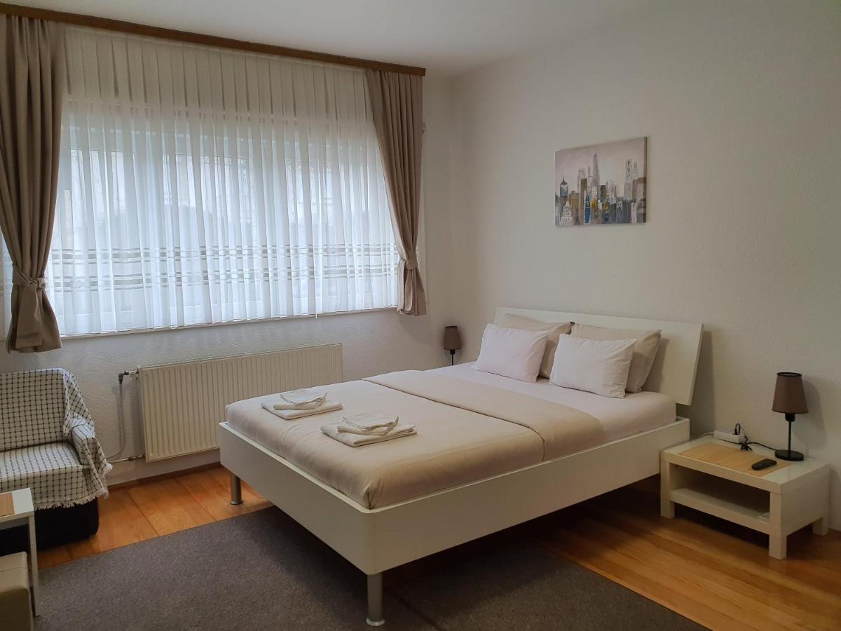 Studio Apartman 11 بيهاتش المظهر الخارجي الصورة